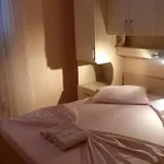 Apartment With Parking Space - 6768 Makarska