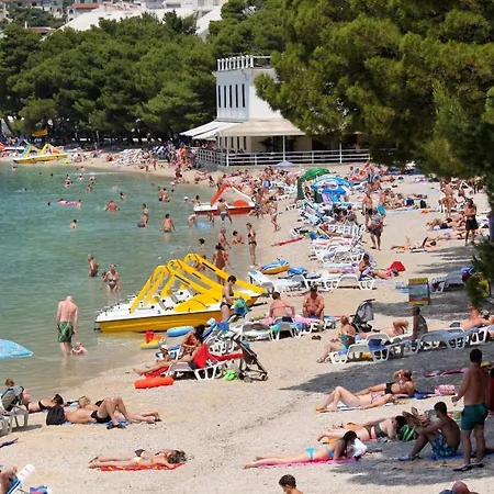 With Parking Space - 6768 Lejlighed *