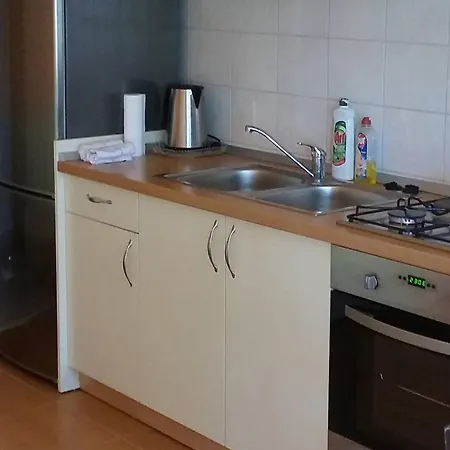 Apartman With Parking Space - 6768 *